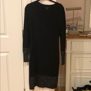 Black midi sweater dress